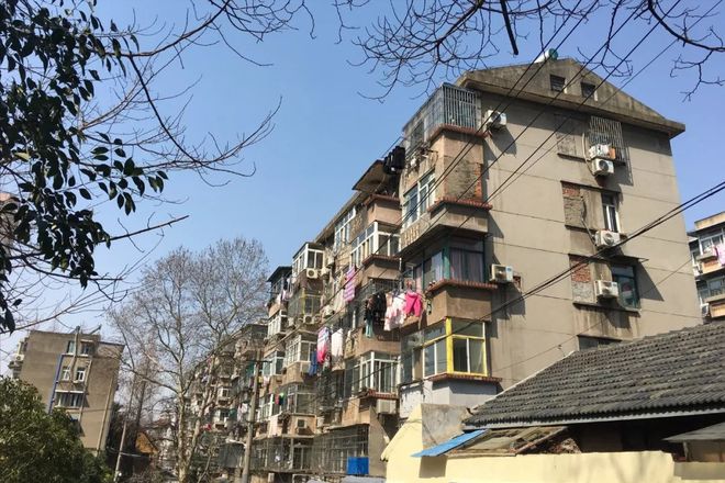 邻居太吵有什么方法来解决米乐体育M6直播平台楼上(图1)